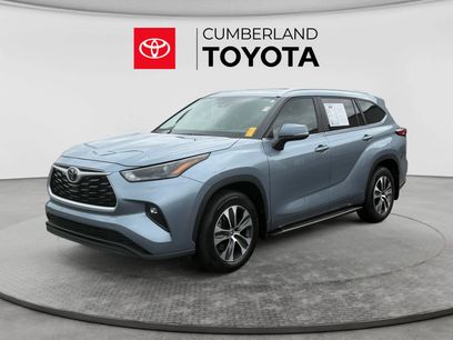 Used 2023 Toyota Highlander XLE