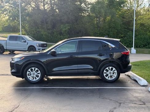 Certified 2023 Ford Escape Active w/ Tech Pack #2 AWD/4WD image 4