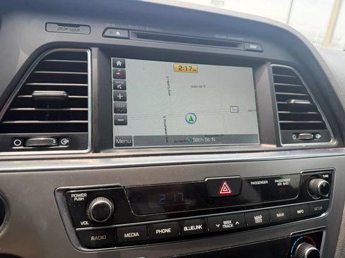 Used 2015 Hyundai Sonata Limited 2.0T FWD image 17