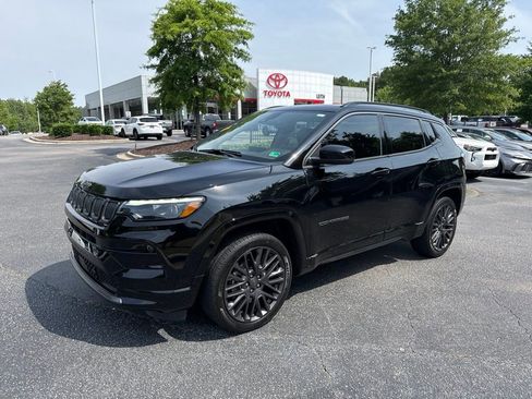 Used 2022 Jeep Compass High Altitude AWD/4WD image 2