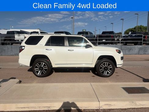 Used 2018 Toyota 4Runner Limited AWD/4WD image 4