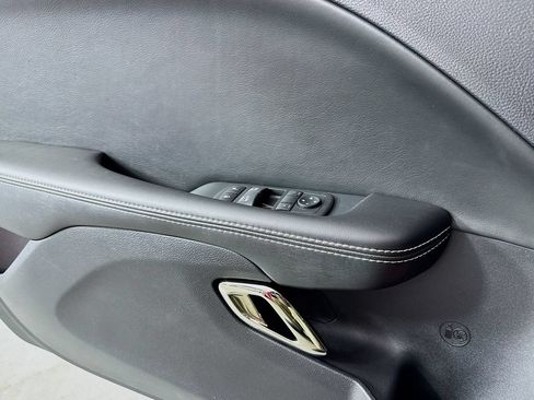 Used 2019 Dodge Challenger SRT Hellcat Redeye RWD image 17