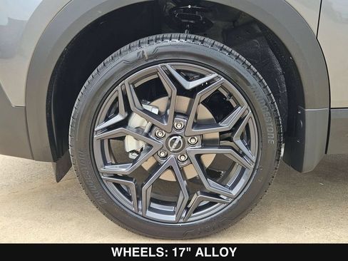 New 2026 Nissan Kicks SR FWD image 27