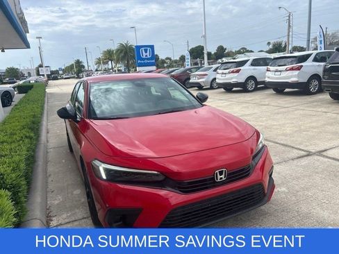 Used 2024 Honda Civic Sport image 3