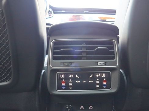Used 2023 Audi Q8 Premium Plus AWD/4WD image 34