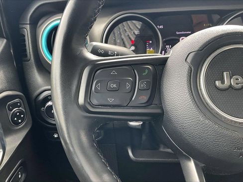 Certified 2023 Jeep Wrangler Unlimited w/ Cold Weather Group image 29