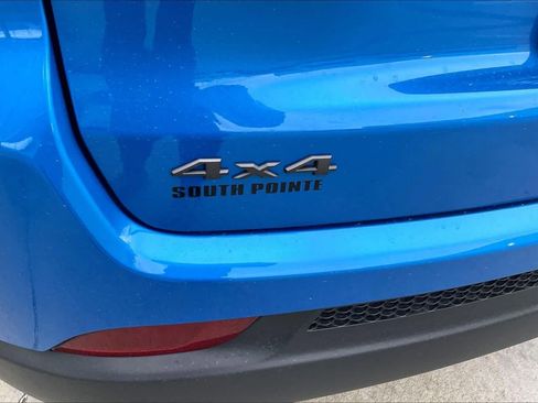 New 2026 Jeep Compass Latitude AWD/4WD image 15