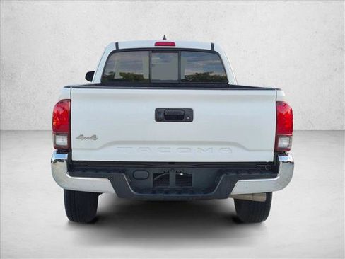 Certified 2023 Toyota Tacoma SR5 AWD/4WD image 6