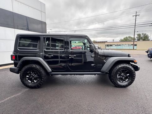Used 2022 Jeep Wrangler Unlimited Sport AWD/4WD image 8