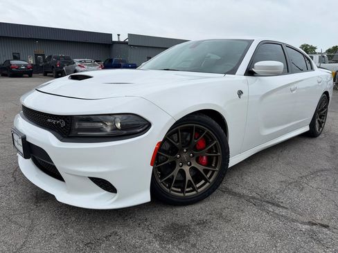 Used 2016 Dodge Charger SRT Hellcat w/ Harman/Kardon Audio Group RWD image 3