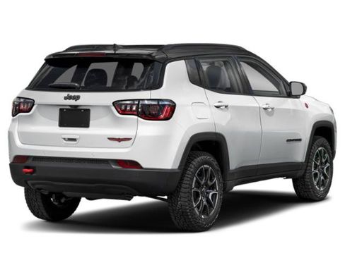 Certified 2023 Jeep Compass Trailhawk AWD/4WD image 3