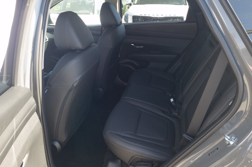 New 2026 Hyundai Tucson SEL FWD image 17