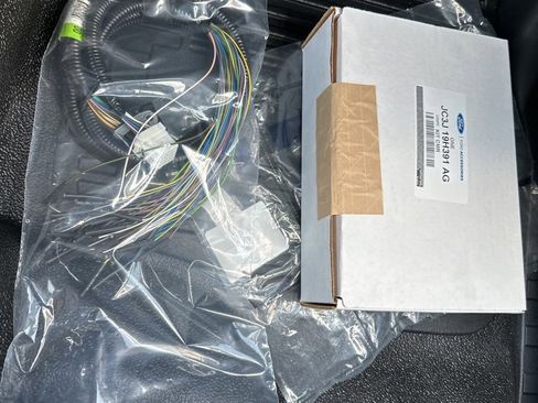 Used 2024 Ford F550 4x4 SuperCab Super Duty image 16