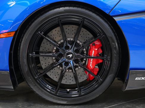 Used 2019 McLaren 600LT image 10