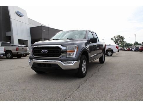 Used 2022 Ford F150 XLT AWD/4WD image 1