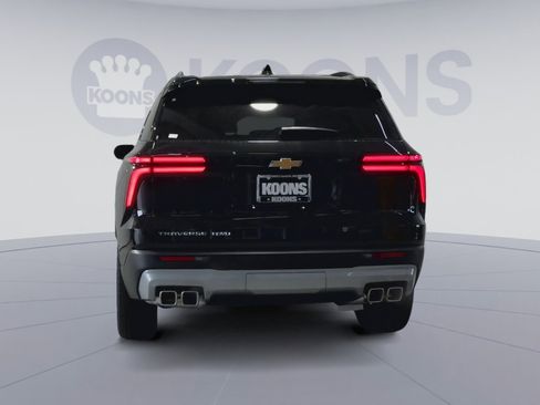 New 2026 Chevrolet Traverse LT w/ LPO, Floor Liner Package image 10