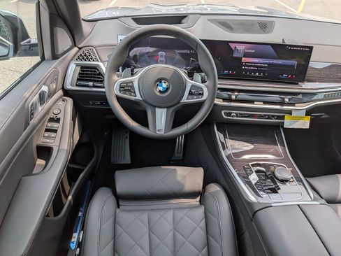 New 2026 BMW X5 xDrive40i w/ M Sport Package AWD/4WD image 32