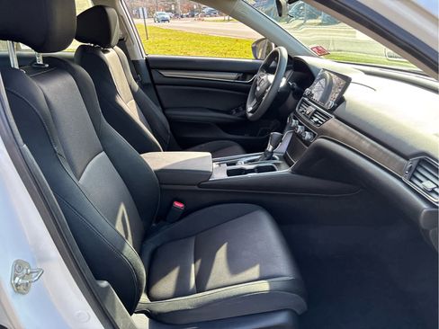 Used 2019 Honda Accord LX image 22