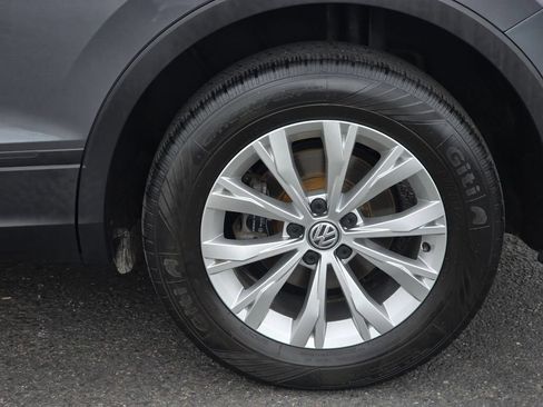 Used 2018 Volkswagen Tiguan S FWD image 10