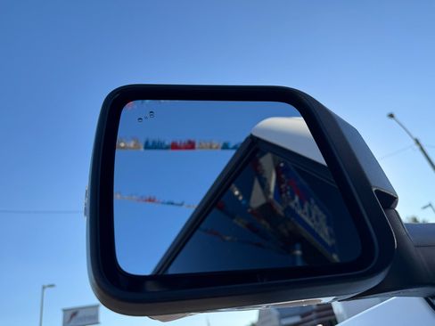 Used 2024 Ford Bronco Outer Banks w/ Sasquatch Package image 13