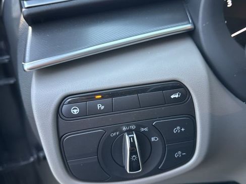 Certified 2024 INFINITI QX50 Luxe image 4