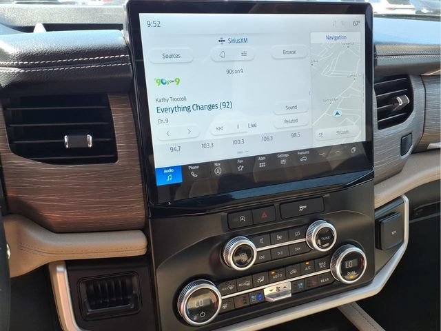 Used 2024 Ford Expedition Limited AWD/4WD image 11