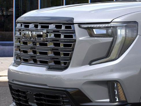 New 2026 GMC Acadia Denali Ultimate AWD/4WD image 13