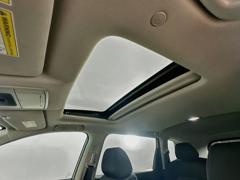 Used 2025 Honda CR-V EX image 25
