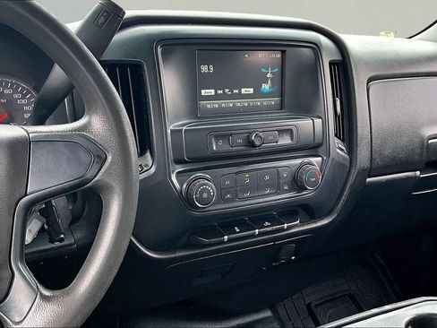Used 2019 Chevrolet Silverado 2500 W/T w/ WT Convenience Package AWD/4WD image 6