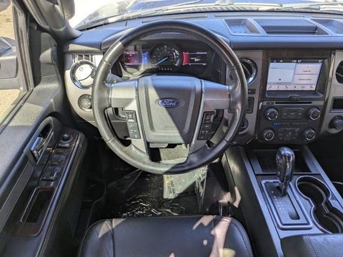 Used 2016 Ford Expedition Platinum image 13