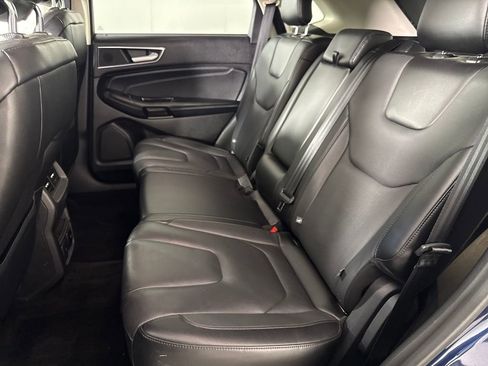 Used 2017 Ford Edge Titanium w/ Equipment Group 301A AWD/4WD image 13