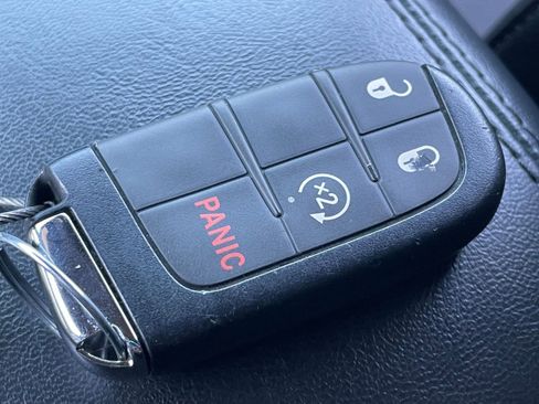 Used 2025 Jeep Compass Limited AWD/4WD image 22