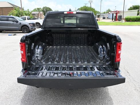 Used 2026 RAM 1500 Laramie AWD/4WD image 5