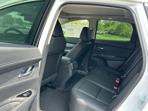 New 2025 Nissan Murano SL w/ Cargo Package image 15