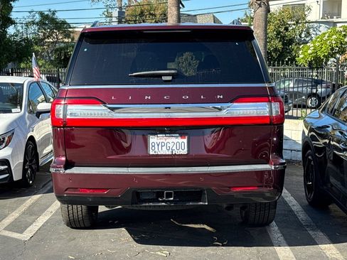 Used 2021 Lincoln Navigator Reserve w/ Luxury Package AWD/4WD image 6