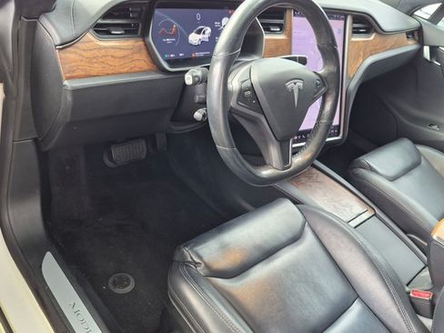 Used 2020 Tesla Model S Long Range Plus AWD/4WD image 2