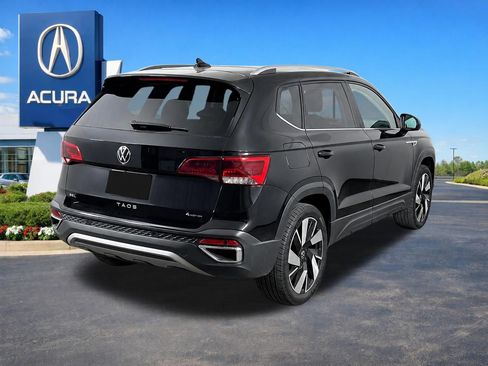 Used 2023 Volkswagen Taos SEL AWD/4WD image 9