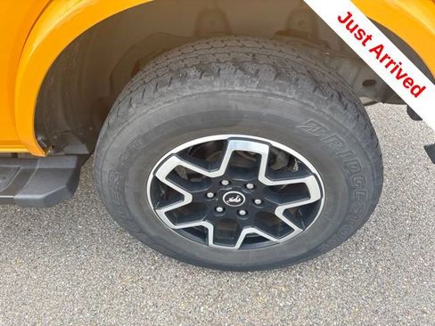Used 2022 Ford Bronco Outer Banks AWD/4WD image 17