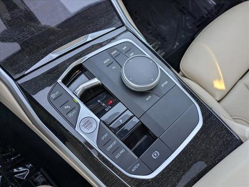 Used 2023 BMW 330i Sedan w/ Convenience Package image 12