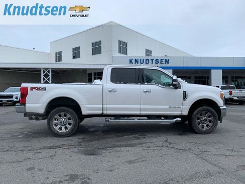 Used 2019 Ford F350 Lariat w/ Lariat Ultimate Package image 8