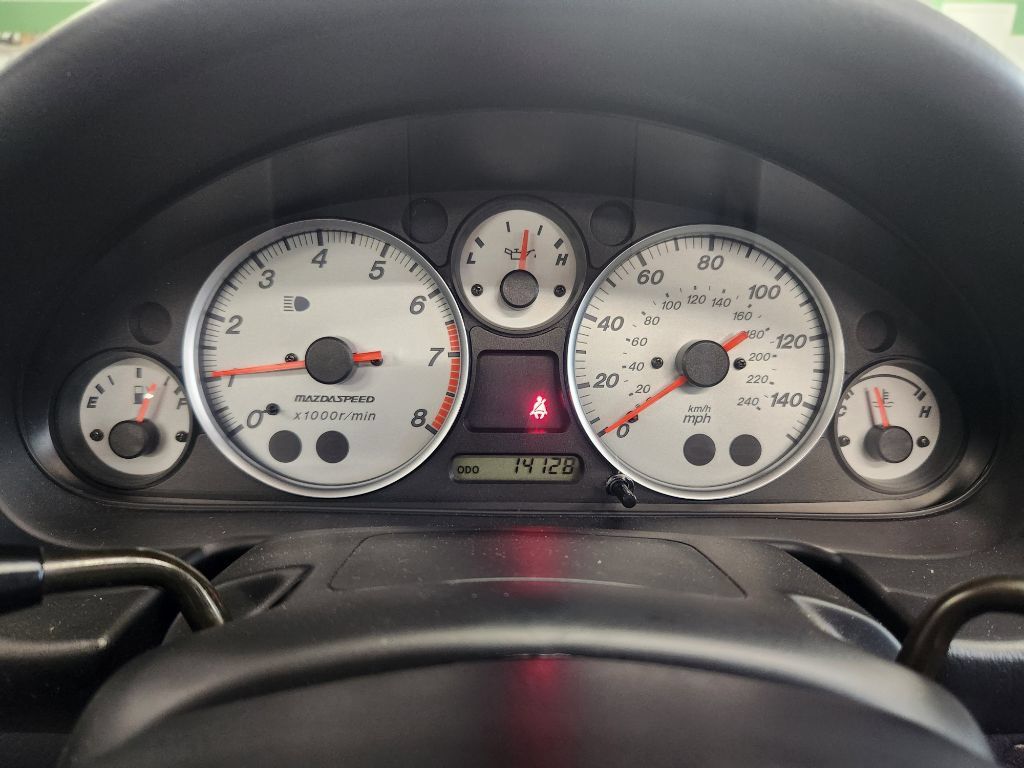 Used 2005 MAZDA MX-5 Miata MAZDASPEED RWD image 18