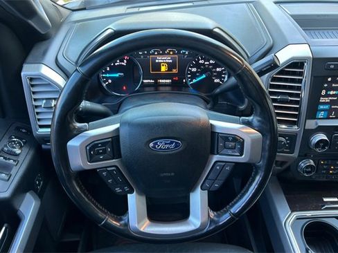 Used 2017 Ford F250 Platinum w/ Platinum Ultimate Package image 16