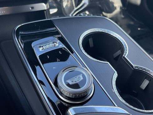 New 2026 Cadillac Lyriq V AWD/4WD image 22