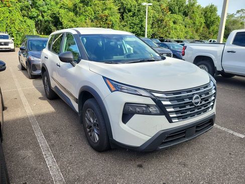 Certified 2026 Nissan Rogue S FWD image 2