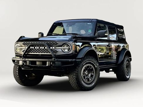 Used 2022 Ford Bronco Badlands w/ Sasquatch Package AWD/4WD image 47