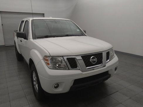 Used 2016 Nissan Frontier SV w/ SV Value Truck Package image 14