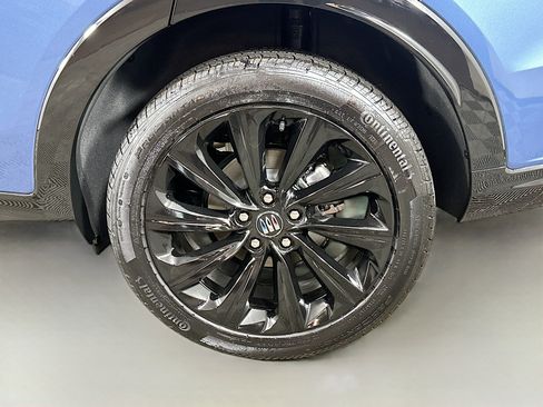 Used 2025 Buick Envista Sport Touring w/ Experience Buick Package FWD image 29
