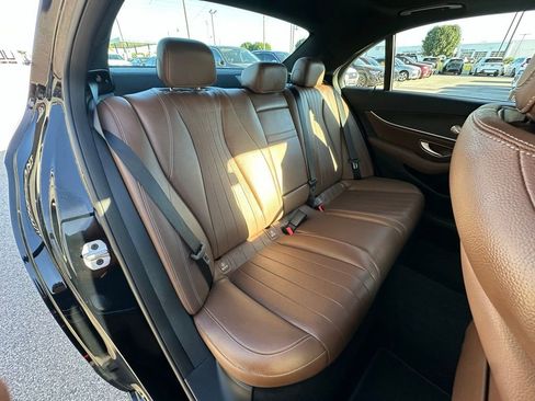 Used 2023 Mercedes-Benz E 350 Sedan image 27