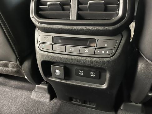 New 2026 Honda Pilot Elite image 24