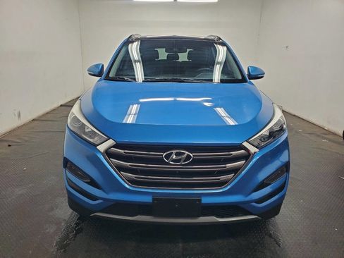 Used 2016 Hyundai Tucson Limited w/ Option Group 03 image 2
